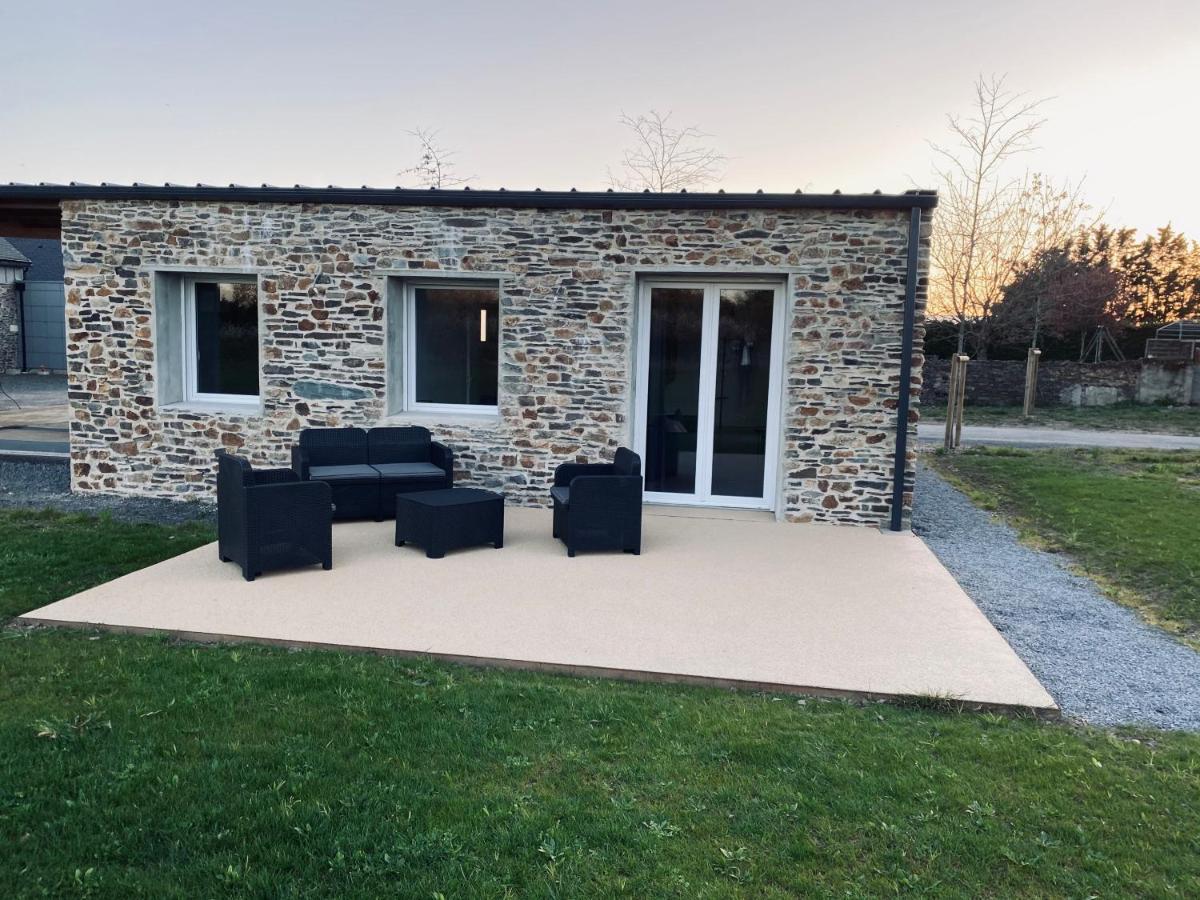 Maison En Pierres Au Calme Pres D'Ancenis Mesanger Bagian luar foto